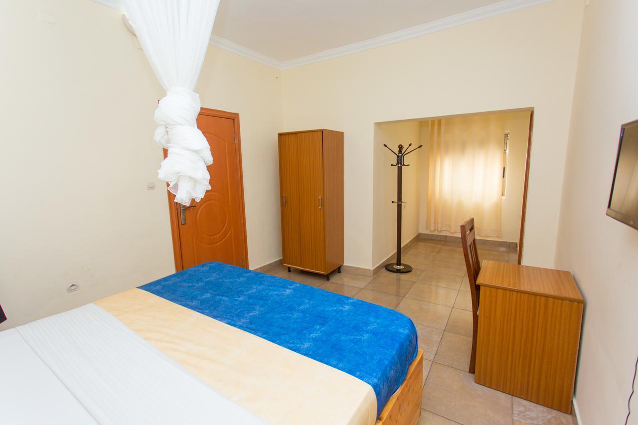 Auberge Saint Jean Leopold Kigali Buitenkant foto