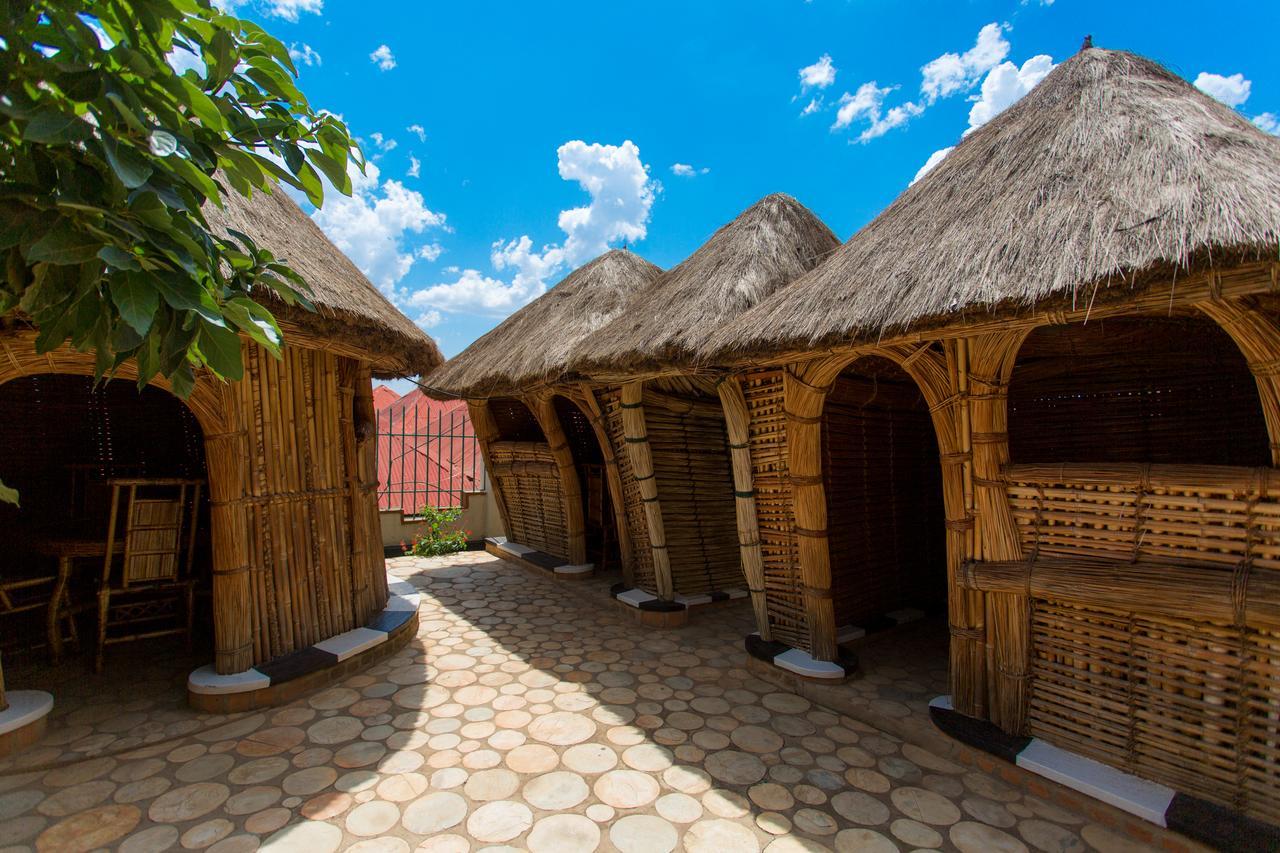Auberge Saint Jean Leopold Kigali Buitenkant foto